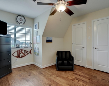 327 Twin Timbers Lane - Photo Thumbnail 20