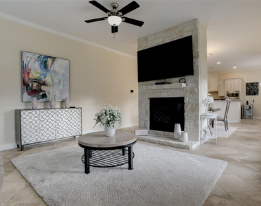 327 Twin Timbers Lane - Photo Thumbnail 8