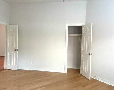 2203 Summer Bay Court - Photo Thumbnail 22