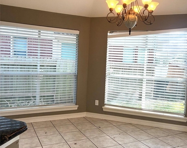 2203 Summer Bay Court - Photo Thumbnail 20