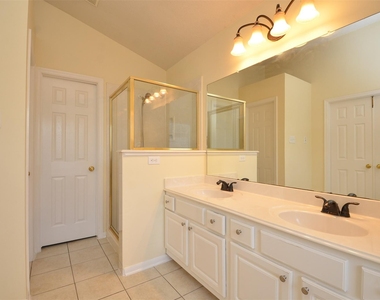 1218 Irish Mist Court - Photo Thumbnail 35