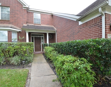 1218 Irish Mist Court - Photo Thumbnail 4