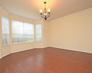 1218 Irish Mist Court - Photo Thumbnail 9