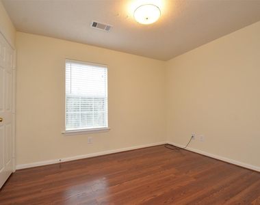 1218 Irish Mist Court - Photo Thumbnail 42