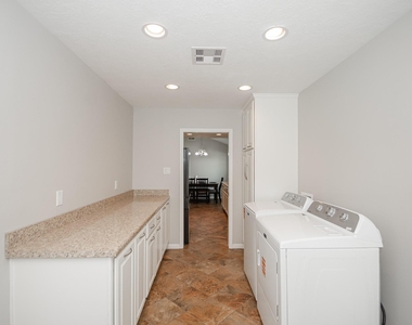 2905 Hamm Road - Photo Thumbnail 8