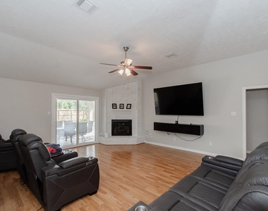 2905 Hamm Road - Photo Thumbnail 5