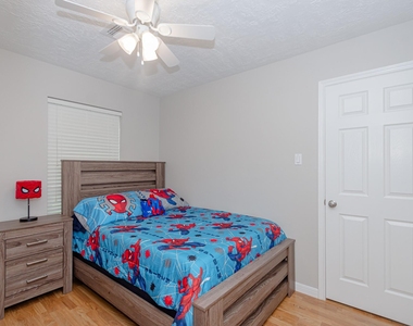 2905 Hamm Road - Photo Thumbnail 7