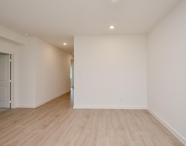 3410 Hopper Knoll Lane - Photo Thumbnail 6