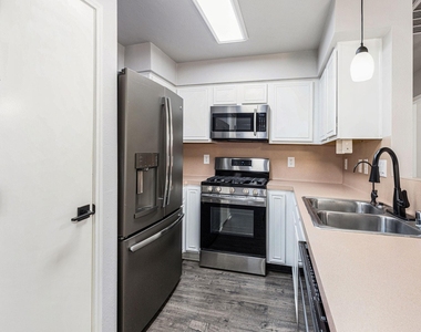 18234 Campbellford Drive - Photo Thumbnail 3