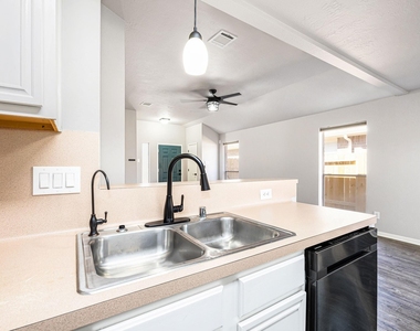 18234 Campbellford Drive - Photo Thumbnail 4