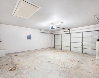 18234 Campbellford Drive - Photo Thumbnail 15