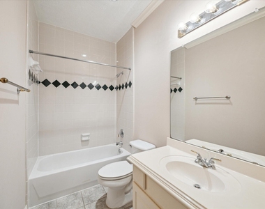 2802 Briarhurst Park - Photo Thumbnail 21