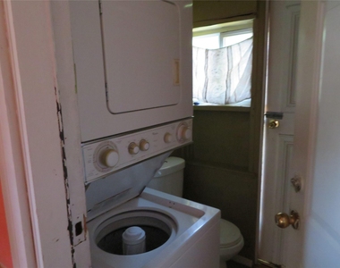 422 Mill Avenue - Photo Thumbnail 13