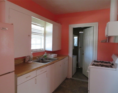 422 Mill Avenue - Photo Thumbnail 12