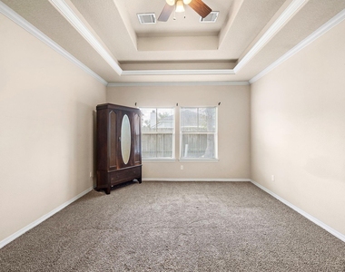 18319 Hillingdon Lane - Photo Thumbnail 24