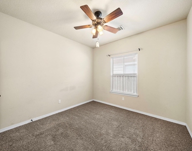 18319 Hillingdon Lane - Photo Thumbnail 20