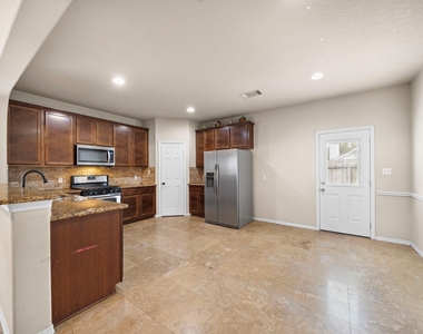 18319 Hillingdon Lane - Photo Thumbnail 12