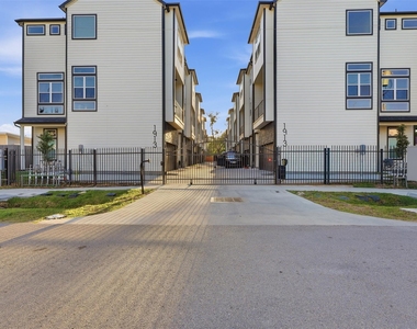 1913 Hoskins Drive - Photo Thumbnail 36