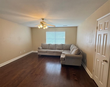 18203 Winding Timbers Lane - Photo Thumbnail 14