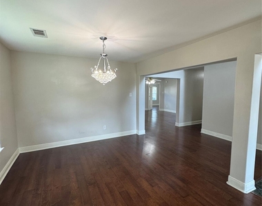18203 Winding Timbers Lane - Photo Thumbnail 5