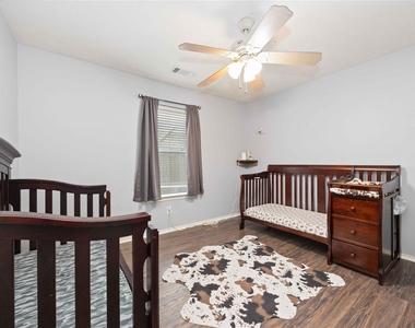 3345 Berzin Court - Photo Thumbnail 16