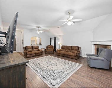 3345 Berzin Court - Photo Thumbnail 8