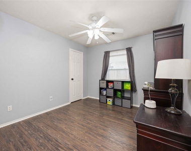 3345 Berzin Court - Photo Thumbnail 14