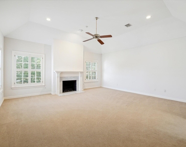 6433 Sewanee Avenue - Photo Thumbnail 6