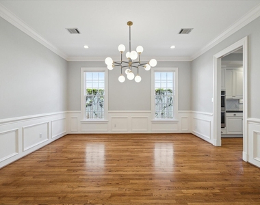 6433 Sewanee Avenue - Photo Thumbnail 5