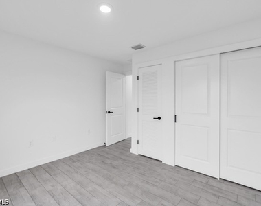 1507 Paula Avenue S - Photo Thumbnail 10