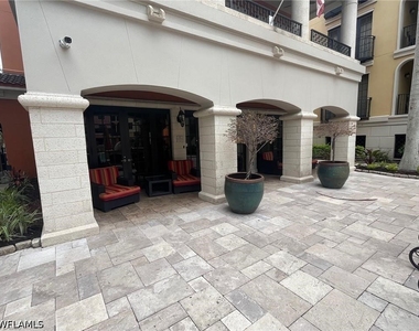 8001 Via Monte Carlo Way - Photo Thumbnail 19