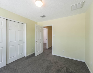 14403 Little Willow Walk - Photo Thumbnail 31