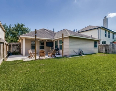 20518 S Blue Hyacinth Drive S - Photo Thumbnail 13