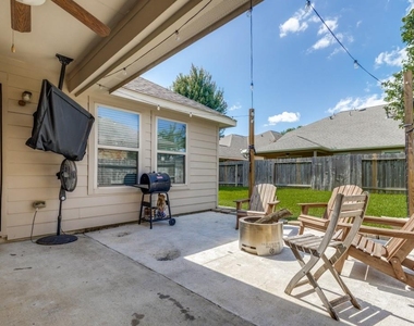 20518 S Blue Hyacinth Drive S - Photo Thumbnail 12