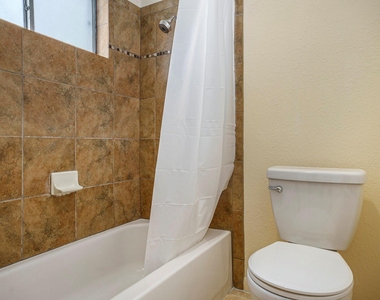 5904 Misty Meadow Street - Photo Thumbnail 12