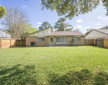 5904 Misty Meadow Street - Photo Thumbnail 13