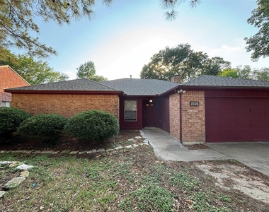 1506 Park Maple Drive - Photo Thumbnail 1