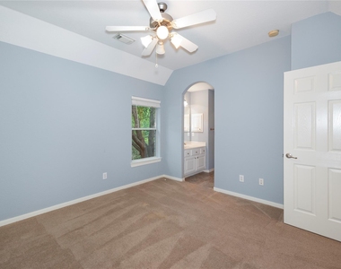 15 Pawprint Place - Photo Thumbnail 35
