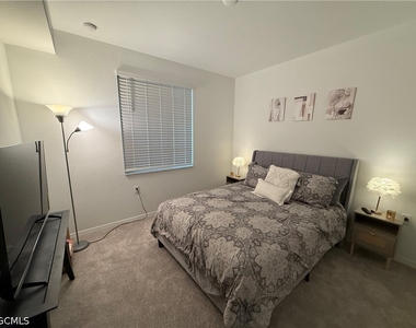 15285 Green Acres Avenue - Photo Thumbnail 12