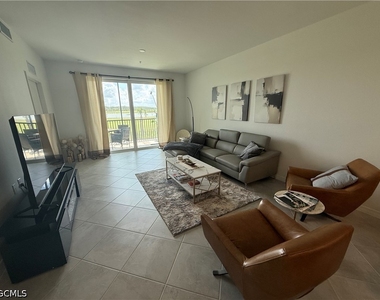 15285 Green Acres Avenue - Photo Thumbnail 7
