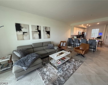 15285 Green Acres Avenue - Photo Thumbnail 3