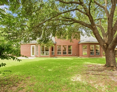 1322 Kirby Lake Court - Photo Thumbnail 42