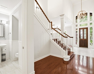 1322 Kirby Lake Court - Photo Thumbnail 7