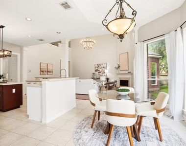 1322 Kirby Lake Court - Photo Thumbnail 17