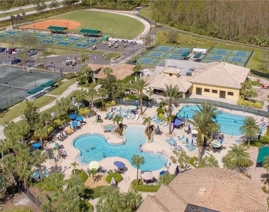 11900 Grosseto Court - Photo Thumbnail 17