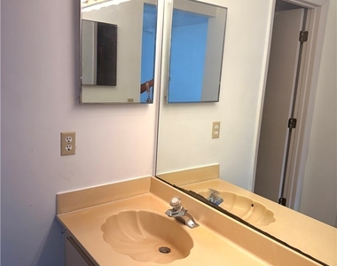 10554 Quincy Court - Photo Thumbnail 11