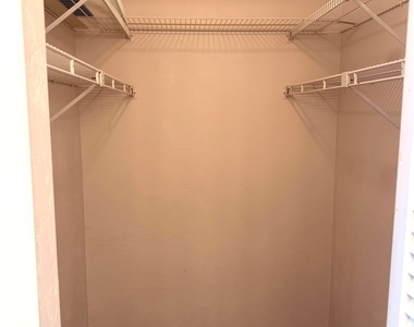10554 Quincy Court - Photo Thumbnail 7