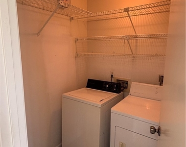 10554 Quincy Court - Photo Thumbnail 12