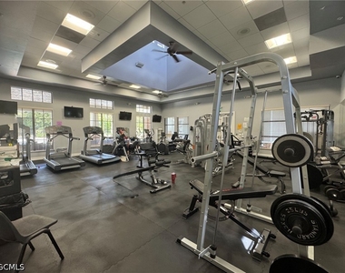 12482 Kentwood Avenue - Photo Thumbnail 39