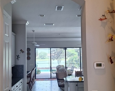 12482 Kentwood Avenue - Photo Thumbnail 17